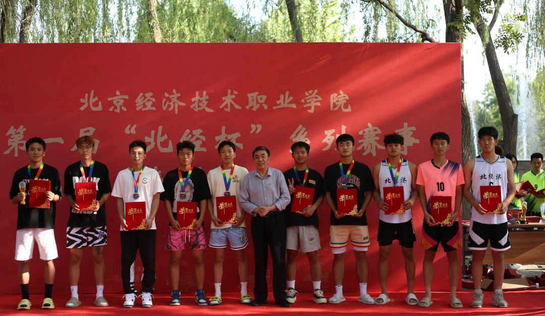 969ebccfbbb7924648f84b5bc5f6d1a.png